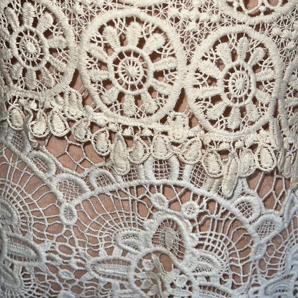 crochet top 2 tone beige Ultra Pink Brand see through - Picture 4 of 8